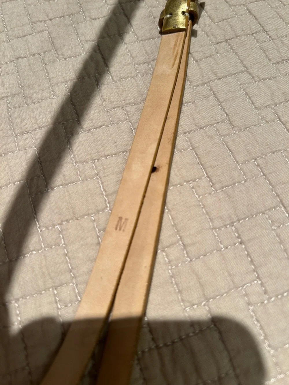 Slim Metallic Gold Women's Belt - Sleek Everyday Accent - Picture 5 of 6
